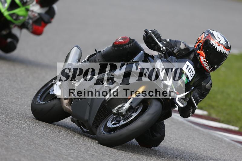 /53 16.09.2025 Track Day Domi Aegerter ADR/Gruppe gruen/103